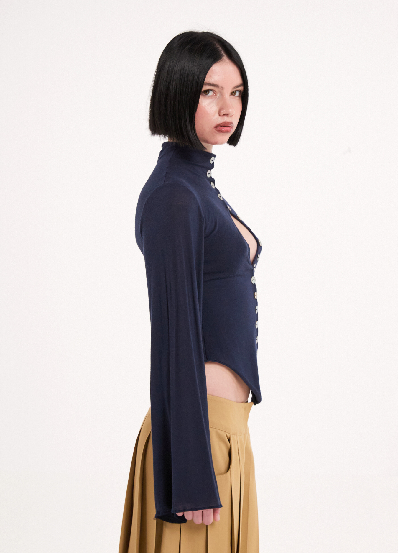 GIA LONG SLEEVE IN NAVY BLUE