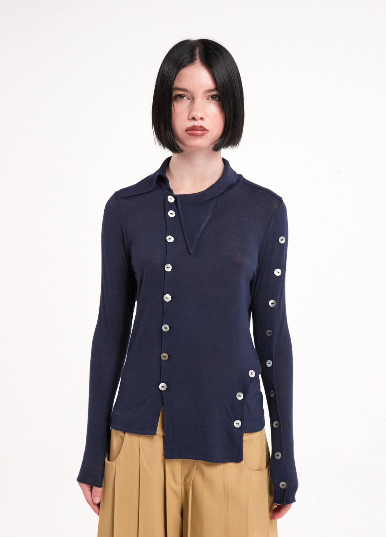 "WRONG" LONG SLEEVE SHIRT IN NAVY BLUE