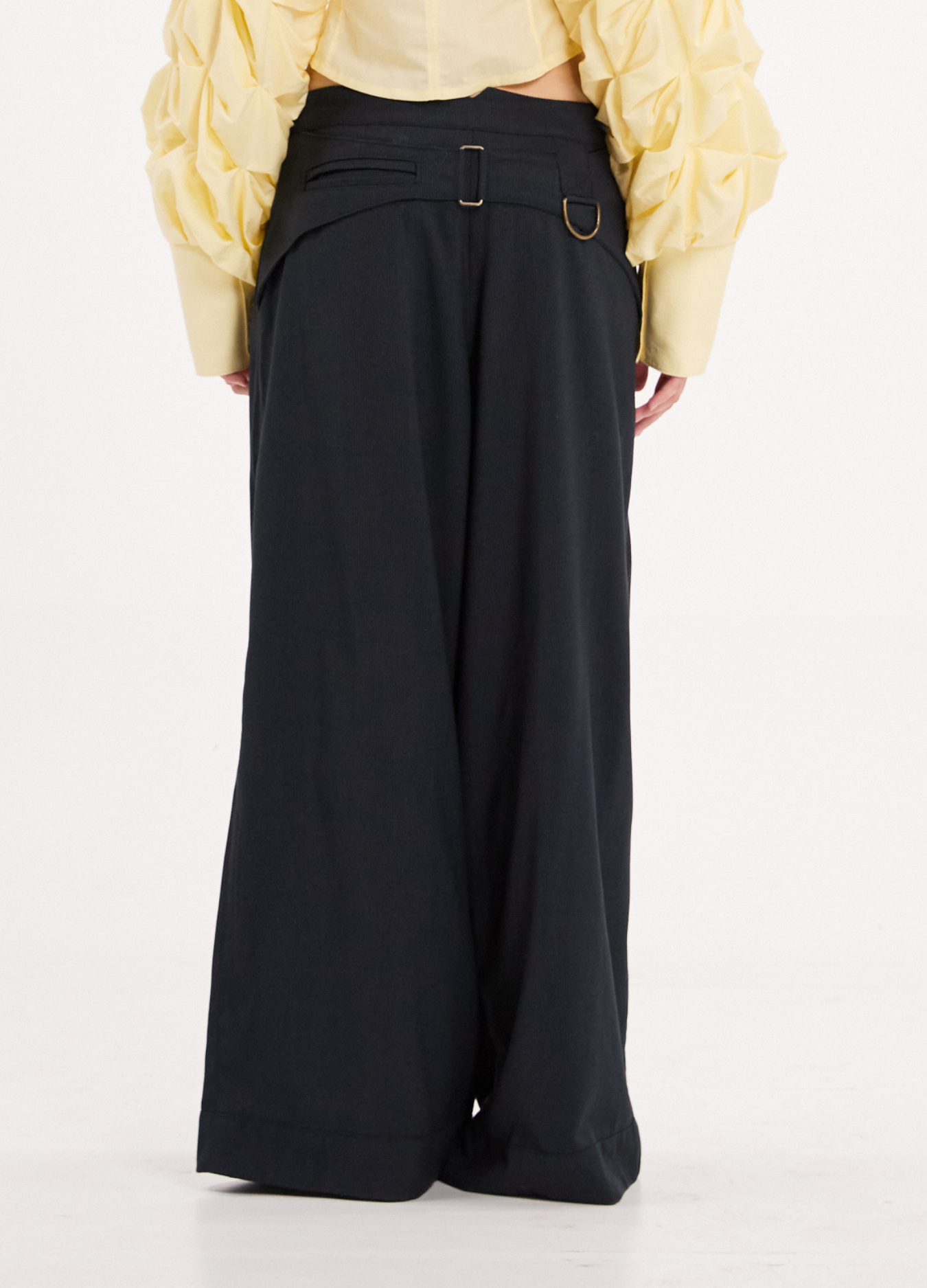 KEY-CHAIN PINSTRIPE PANTS IN DEEP BLUE