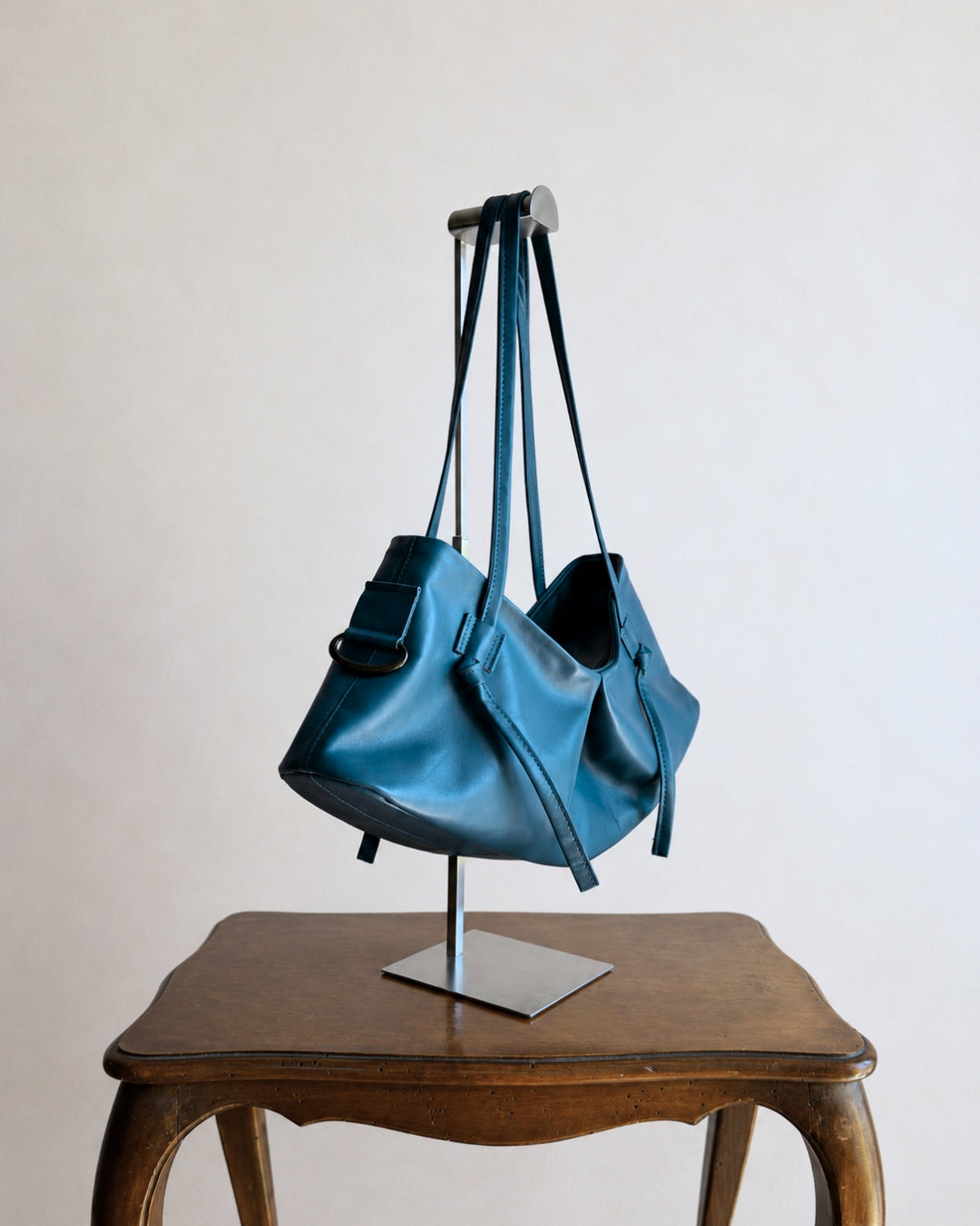 DUMPLING BAG IN TEAL