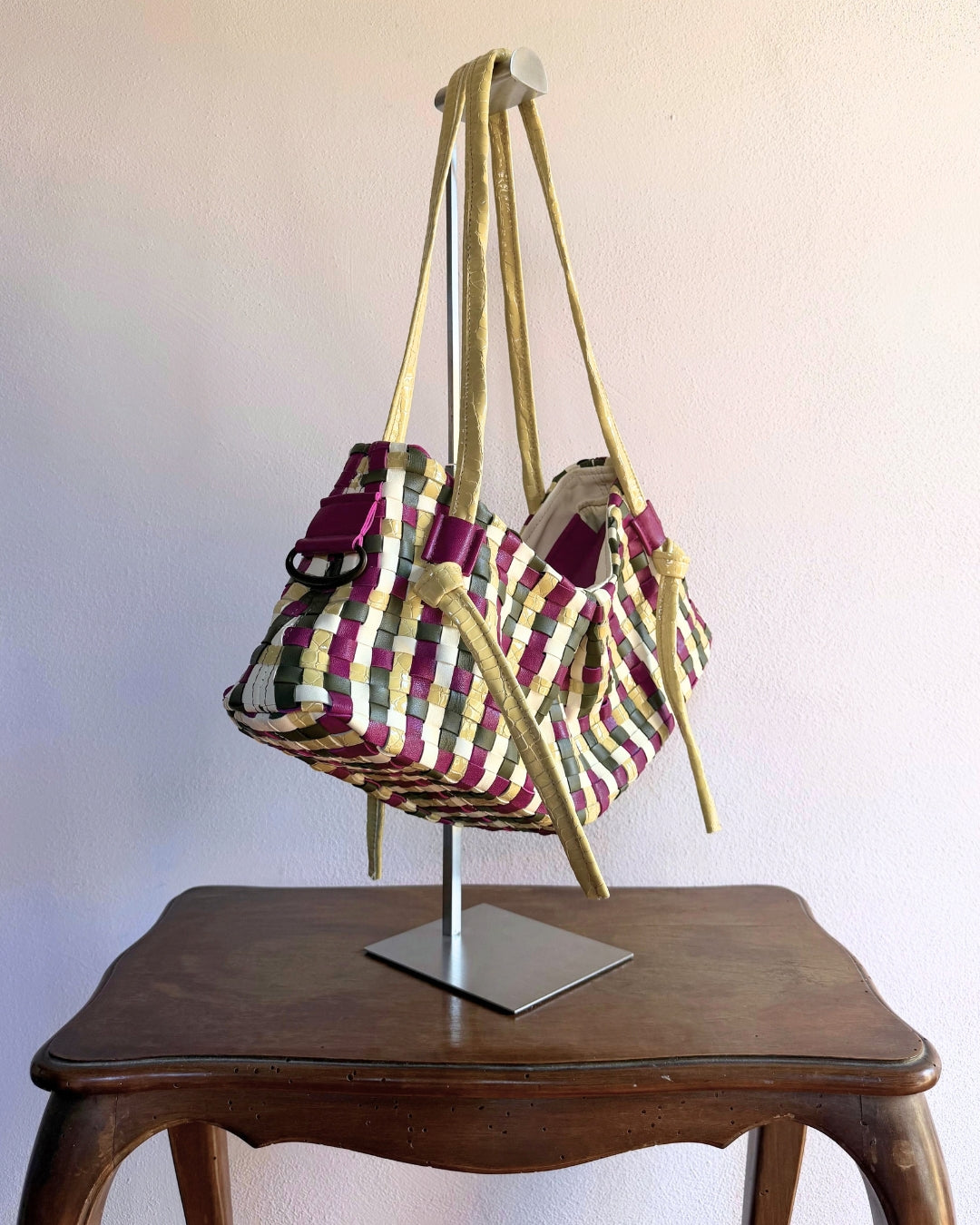 WOVEN DUMPLING BAG IN SPRING
